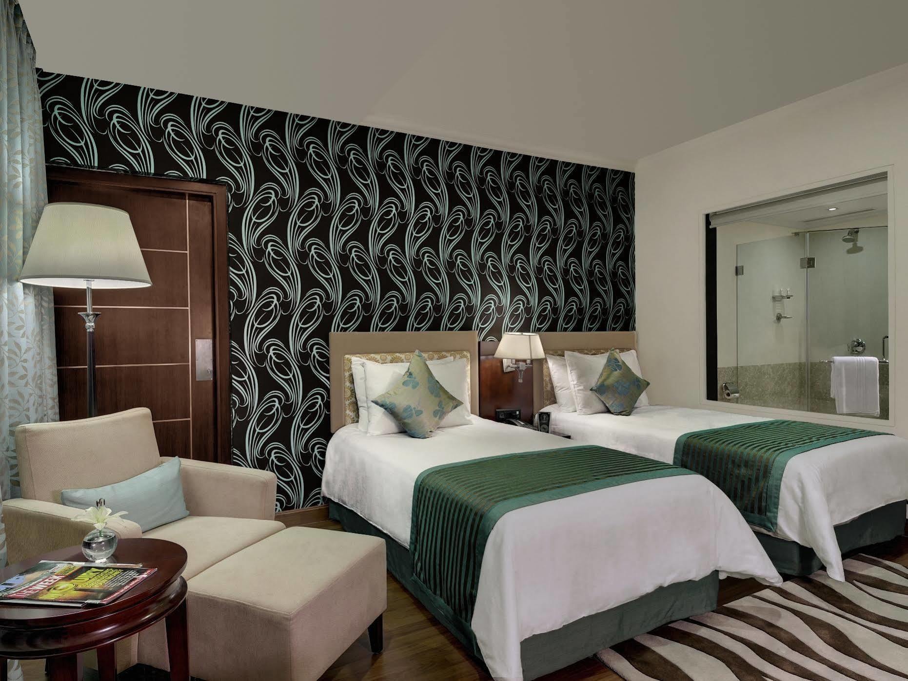 Royalton Hyderabad Abids Hotel Luaran gambar